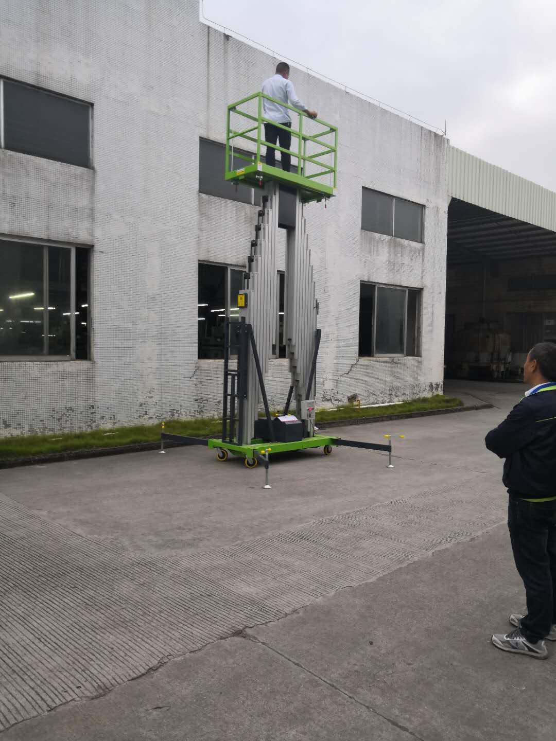 雙桅柱鋁合金升降機