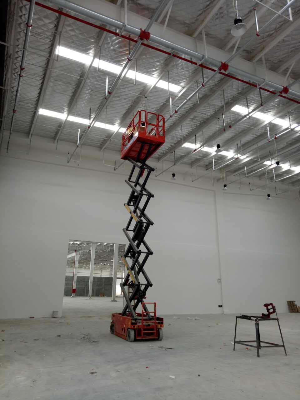 成都青白江升降機出租